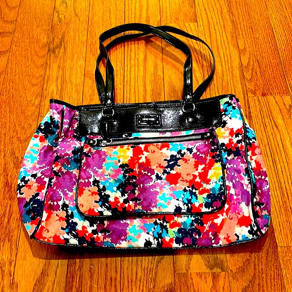 Women’s Nine West Handbag